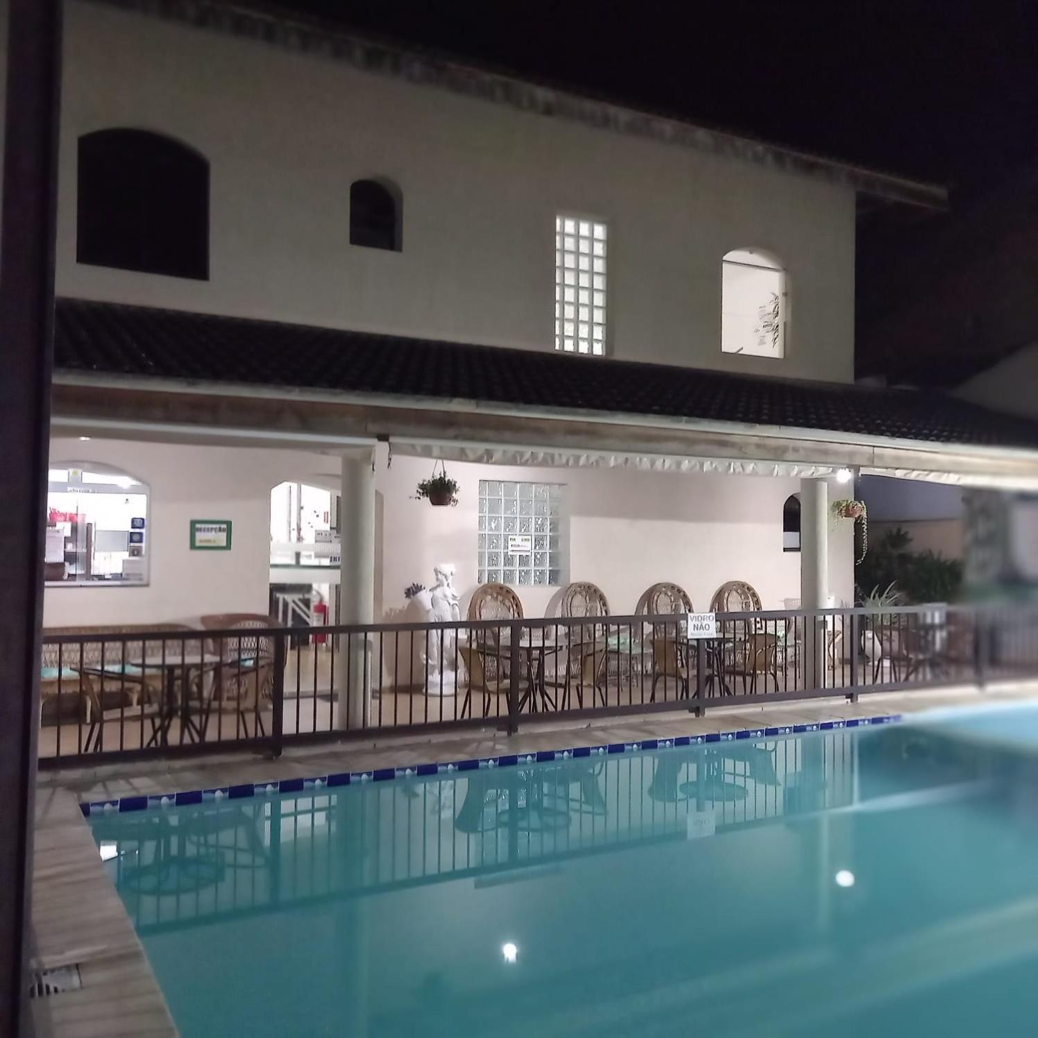 Pousada Parque Suites Estacionamento E Piscina Guarujá Zewnętrze zdjęcie