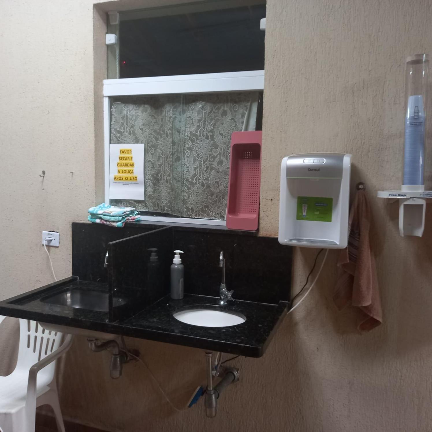 Pousada Parque Suites Estacionamento E Piscina Guarujá Zewnętrze zdjęcie