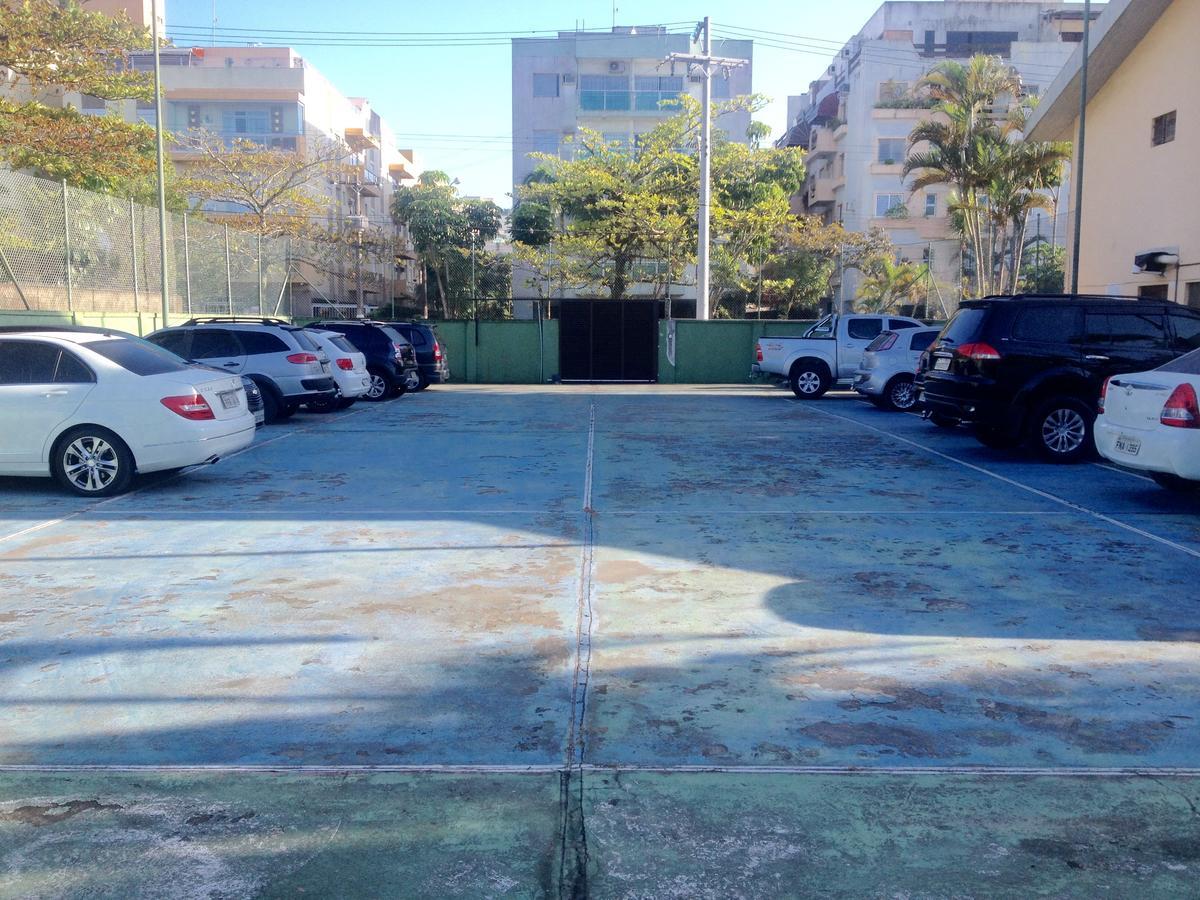 Pousada Parque Suites Estacionamento E Piscina Guarujá Zewnętrze zdjęcie
